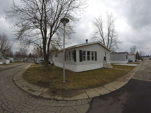 2nd image of 3486 Pine Knob St NW