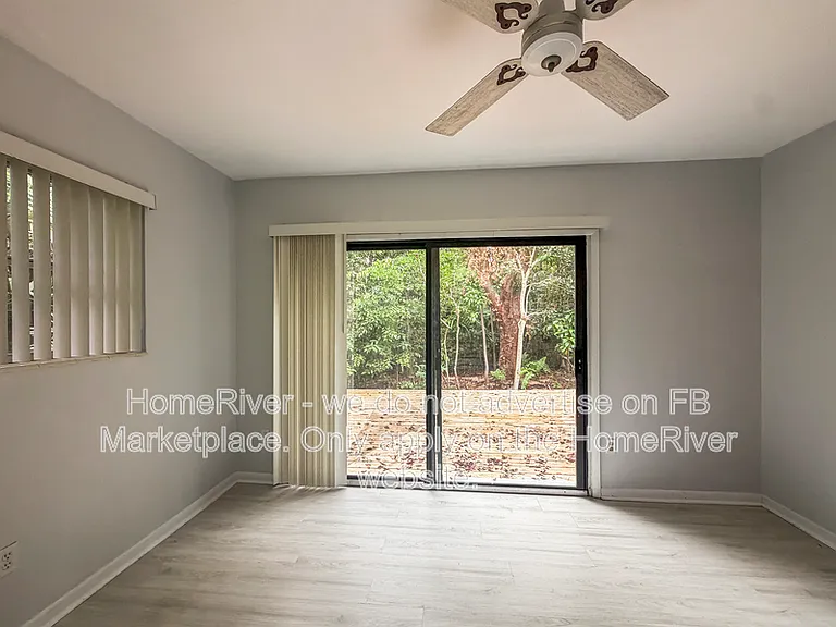 19531 Whispering Pines Rd — Photo 8