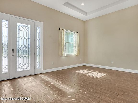 4th image of 7258 Preserve Pointe Dr
