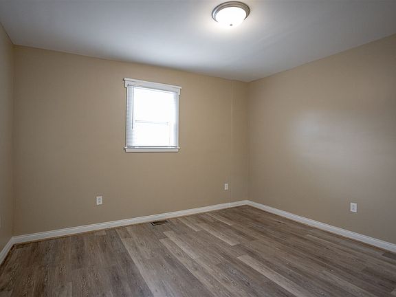 2225Vermont-104