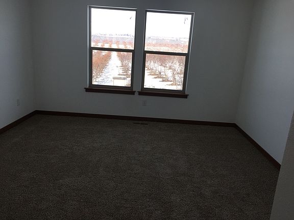 Downstairs bedroom #1