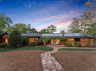 216 Crest Ave, Alamo, CA 94507