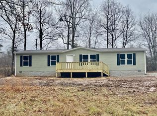 665 Camp Belle Air Rd, Sparta, TN 38583