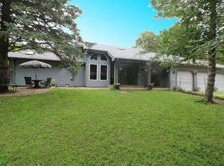 18720 Kishwaukee Valley Rd, Marengo, IL 60152