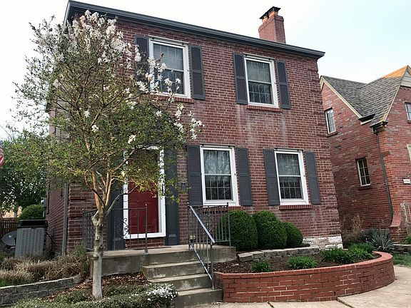 3rd image of 6565 Lindenwood Pl