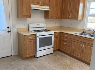 280 W Grand Ave APT E, Grover Beach, CA 93433