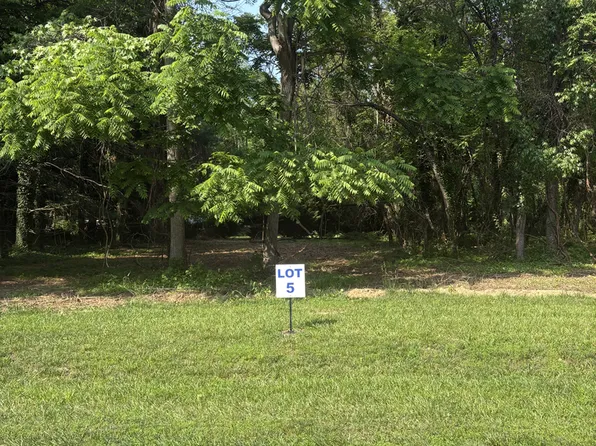 5 Wilson Point Rd, Galena, MD 21635