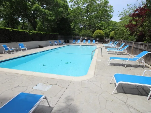 90 Springville Road #11, Hampton Bays, NY 11946