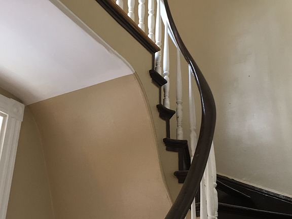 5th image of 104 Chapin Ave #1ST