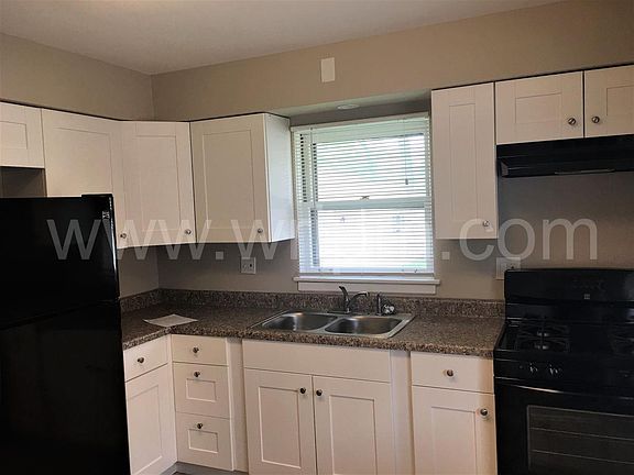 5th image of 126 S Westmore Ave #2