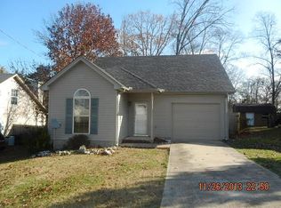 424 Cedar Park Cir, La Vergne, TN 37086