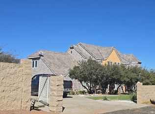 10730 Rodeo Rd, Oak Hills, CA 92344