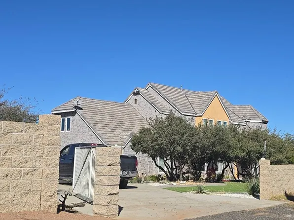 10730 Rodeo Rd, Oak Hills, CA 92344