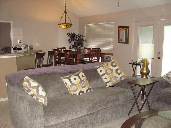 5th image of 15822 Skeg Dr