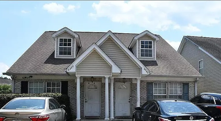 3262 Sawtooth Dr — Photo 1