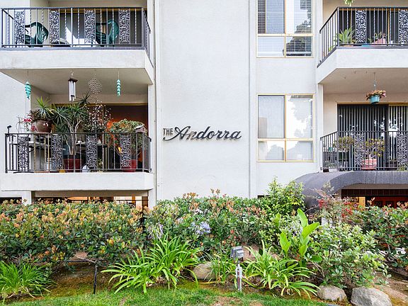 5th image of 3520 3rd Ave #1789
