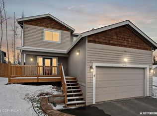 16267 Rosenburg Cir, Eagle River, AK 99577