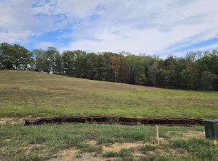 2 Aberdeen Dr, Ona, WV 25545