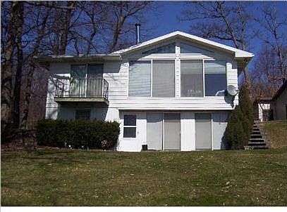 2nd image of 7470 Hessler Dr NE