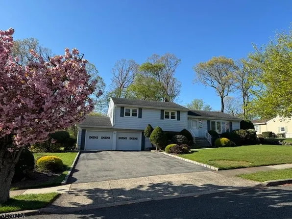 15 Mandon Dr, Wayne Twp., NJ 07470