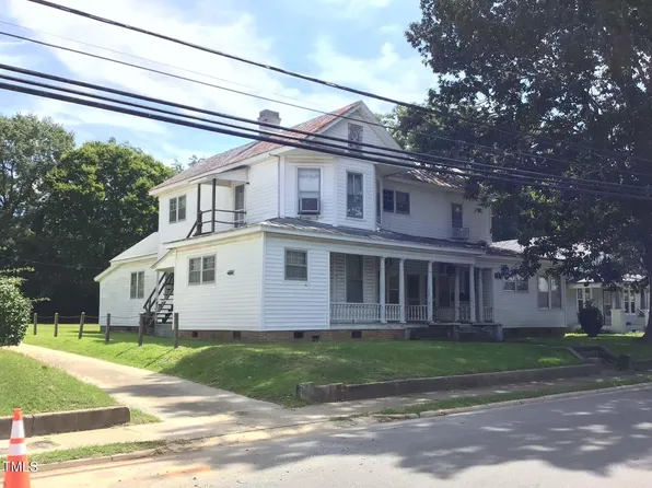 222 Beaman St, Clinton, NC 28328