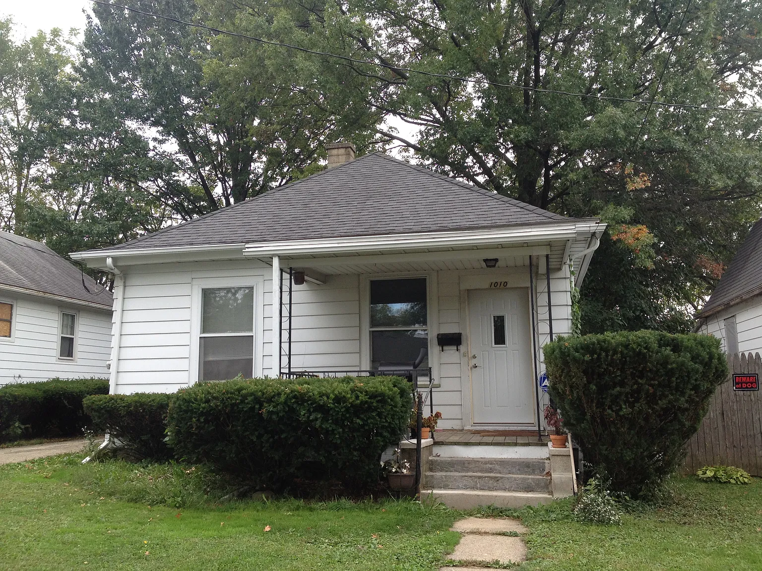 1010 W Thrush Ave photo 1