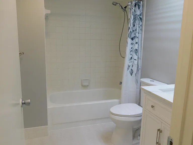 12800 SW 7th Ct #115 — Photo 32
