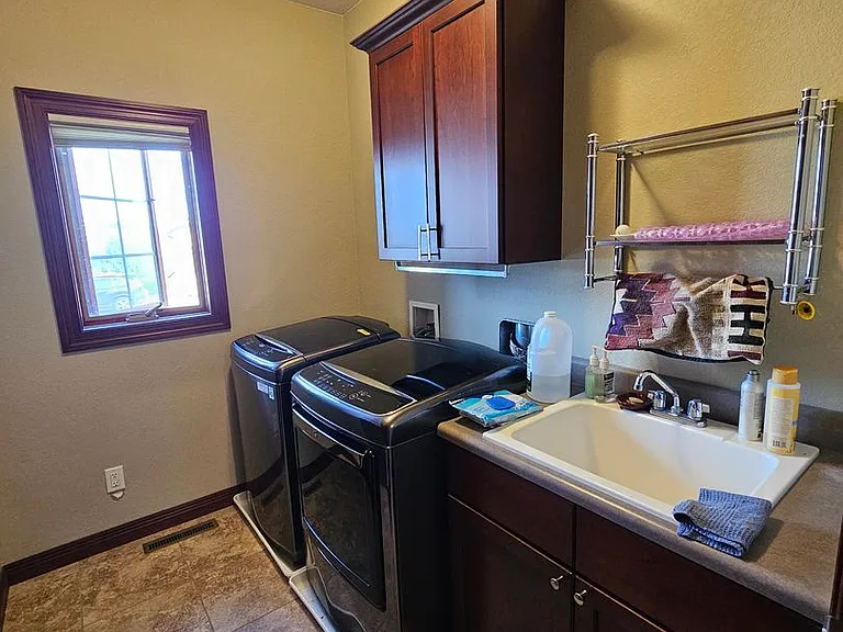 4144 Augusta Dr — Photo 25