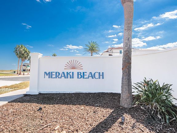 3rd image of 106 Porto Villageo Dr