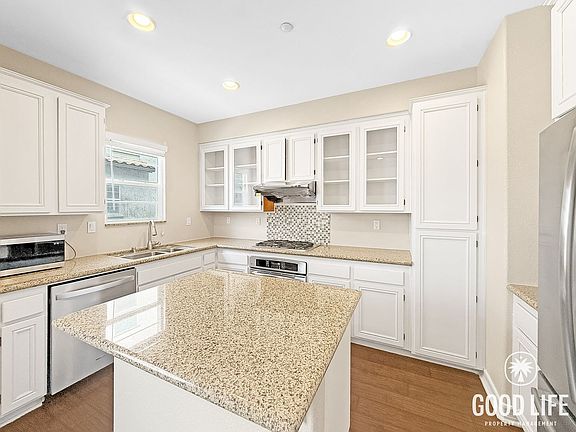 2nd image of 10529 Zenor Ln Unit 41