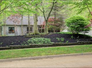 1228 Pennyroyal Cir, Medina, OH 44256