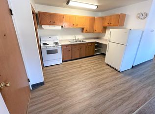 2103 4th Ave SE #5, Aberdeen, SD 57401