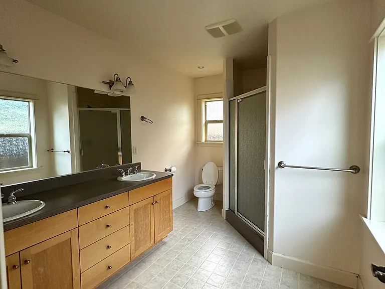 3160 Earlasue St — Photo 10