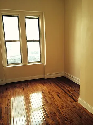 Rented by Bohemia Realty Group | media 27