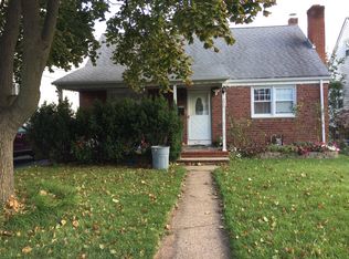 35 Sylvamdur Ave, Bergenfield, NJ 07621