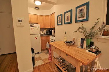 Rented by City Connections Realty