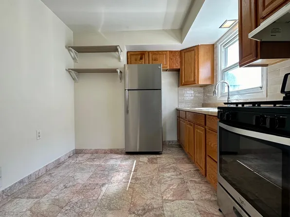 (undisclosed Address), Staten Island, NY 10312