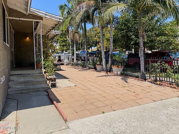 4th image of 4128 Abner St