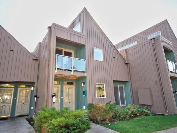 40 Surfside Dr #19-D, Tofte, MN 55615