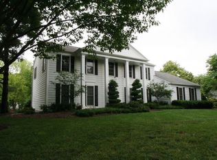 1 Russell Ct, Sterling, VA 20165