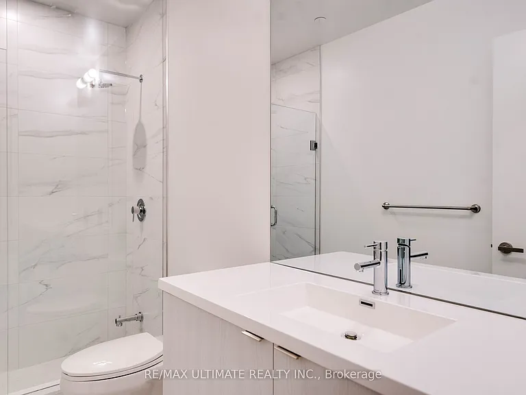 138 Downes St #5908 — Photo 8
