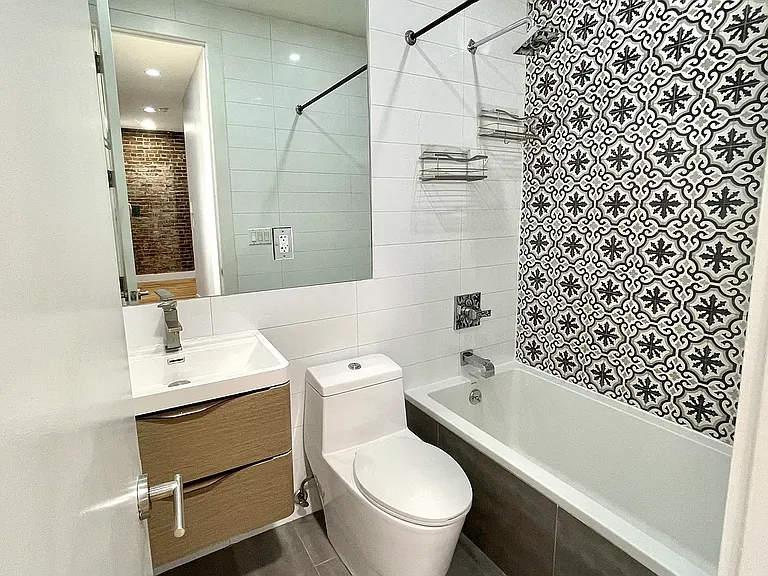 507 Myrtle Ave — Photo 6