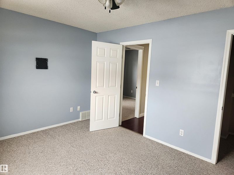 Edmonton House for rent - 4 Bedrooms — photo 9