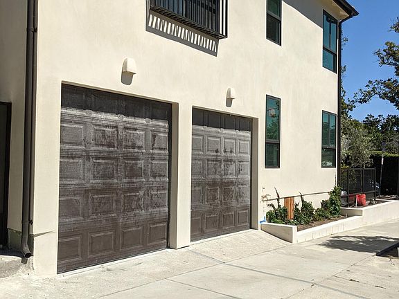 2nd image of 7641 Lexington Ave