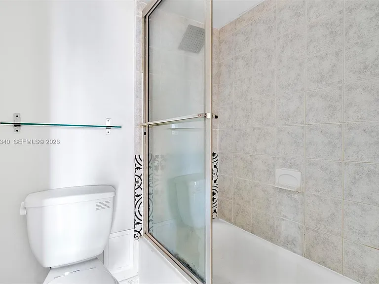 3101 N Country Club Dr #504 — Photo 14