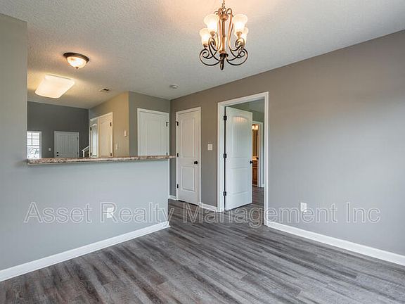4th image of 210 Bar Tall Way #1