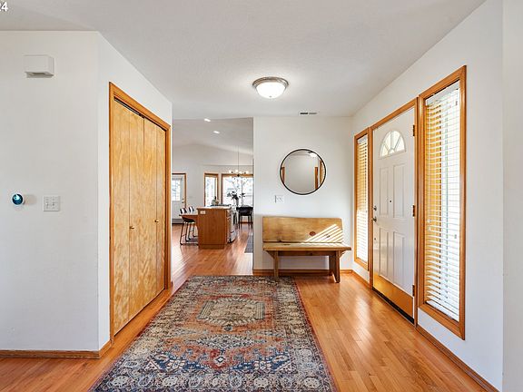 5th image of 13012 NE 53rd St