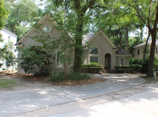 6 Ardsley Ct, Savannah, GA 31411