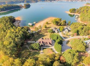 6642 Club View Ct, Flowery Branch, GA 30542