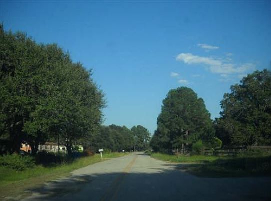 2nd image of 21550 Binford Cir